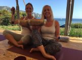 Yogareisen Korfu - Paradies Yoga mit Tina Buch 1.JPG